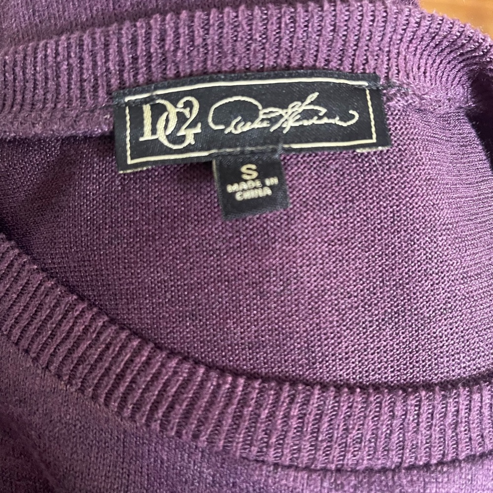 DG2 By Diane Gilman Turtleneck Sweater - Picture 3 of 3